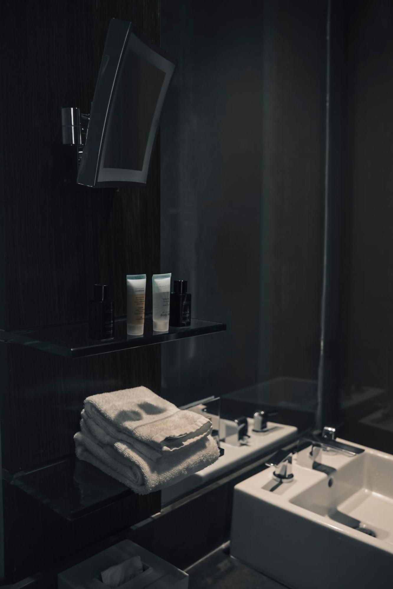 Sirtaj - Beverly Hills Los Angeles Extérieur photo