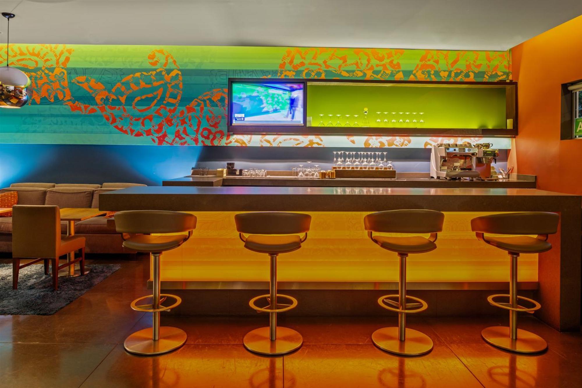 Sirtaj - Beverly Hills Los Angeles Extérieur photo